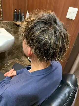 ミディアム パーマ 羽木 隆徒のヘアスタイル