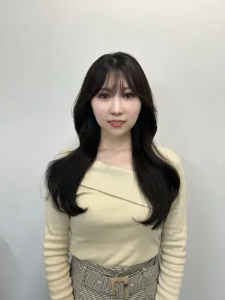 ロング カラー 心斎橋l大人韓国ヘア レイヤー×艶カラーのヘアスタイル