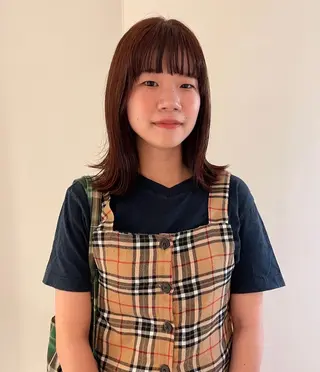 ミディアム カラー ナチュラル/似合わせ /ベージュ/齋藤朱夏のヘアスタイル