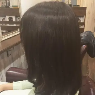 ミディアム カラー embrace エンブレイスのヘアスタイル