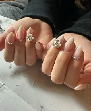 ネイル 新山 聖のネイルデザイン