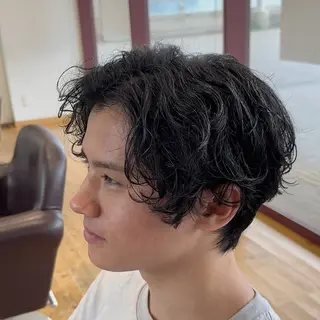 ショート パーマ メンズ 石井 一輝のヘアスタイル