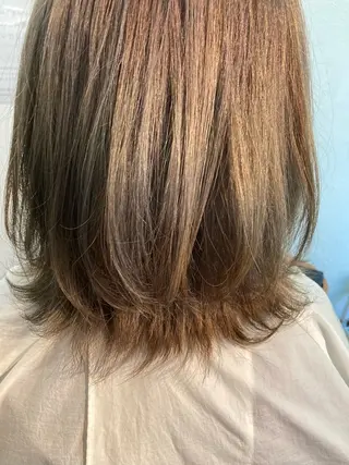 ミディアム 田牧 みゆきのヘアスタイル
