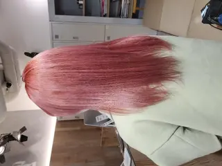 ロング ✨本日空きあります✨ 遠田コウヘイ🌟のヘアスタイル