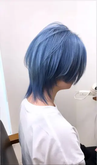 ショート カラー VIRAL ヴァイラルのヘアスタイル