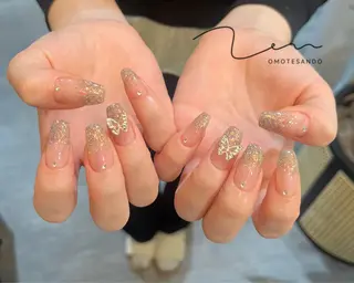 ロング . azusaのネイルデザイン