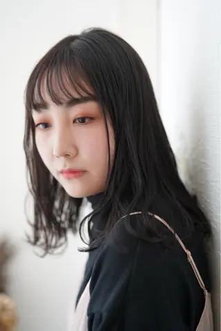 セミロング カラー fio マナミのヘアスタイル