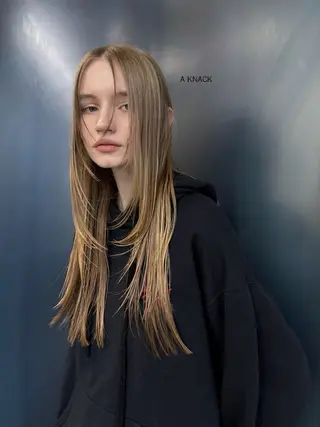 ロング 海外風レイヤーカット 👑店長　平松　由のヘアスタイル