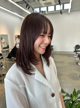 ミディアム 南 星来のヘアスタイル