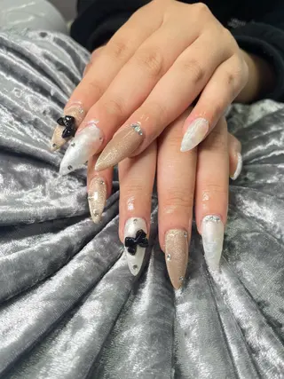 ネイル Mumu眉毛,ネイル モデル募集中🪄のネイルデザイン