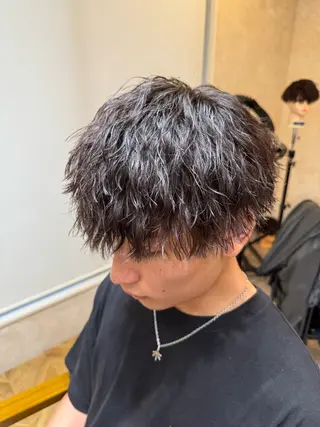 パーマ メンズ 松ヶ迫 珠里のヘアスタイル