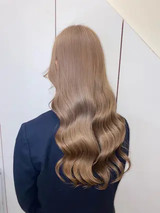 ロング ゆぴ☾‪/推しカラー /ハイトーンのヘアスタイル