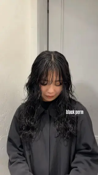 ロング カラー パーマ naturalカラー / Rukaのヘアスタイル