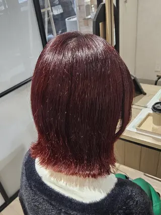 ミディアム カラー Miuri/ミユリ 柔らかい雰囲気ヘアのヘアスタイル