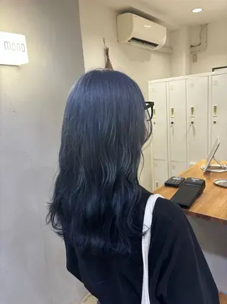 セミロング カラー mono / Manatoのヘアスタイル