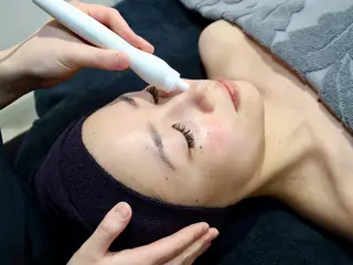 REVIハーブピーリング/バストケア/脱毛 Retea.【ルテア】所属・ハーブピーリング| 毛穴洗浄|ルテアのエステ・リラクイメージ