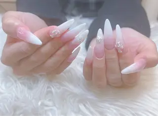 ネイル anh nail anne🤍のネイルデザイン