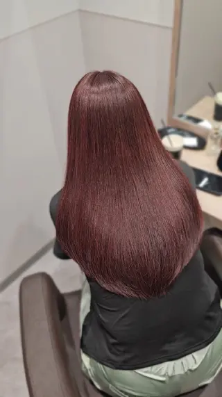 セミロング カラー 縮毛矯正をしている人 のためのカラーのヘアスタイル