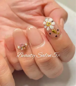 ネイル Salon 5c CHIAKIのネイルデザイン