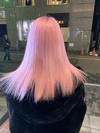 ロング 🩵ブリーチと ブリーチ矯正の人🩵のヘアスタイル