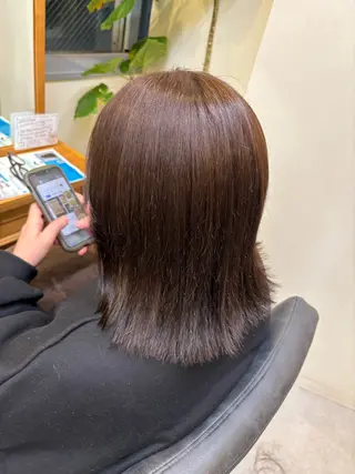 ミディアム 勝海 絢音のヘアスタイル