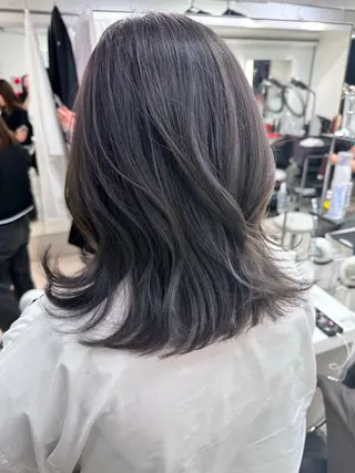 ミディアム ショートヘア / 星野菜月のヘアスタイル