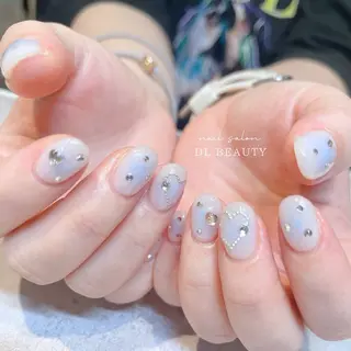 ネイル .. momoko🕊のネイルデザイン