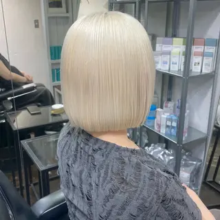 ショート カラー 💍ダメージ最小限 ブリーチ/ちさと💍のヘアスタイル