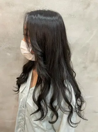 ロング カラー ヘアアレンジ 【ピンク/韓国ヘア/ ヘアセット】亜海のヘアスタイル