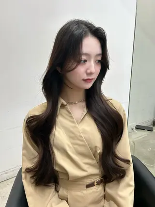 ロング カラー 梅田l大人韓国ヘア レイヤー×艶カラーのヘアスタイル