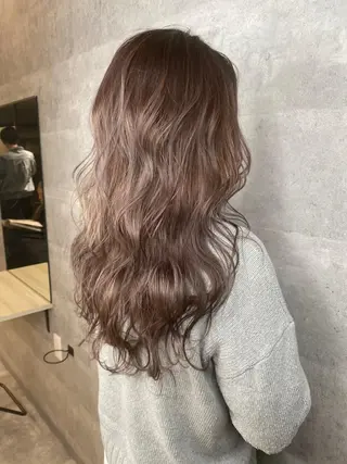 カラー ＿WHITE鳳店 アンダーバーホワイトのヘアスタイル