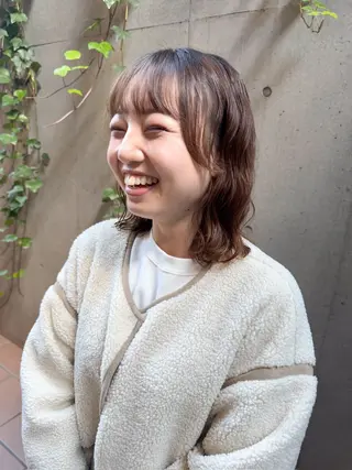 ショート パーマ 大橋 芽衣のヘアスタイル