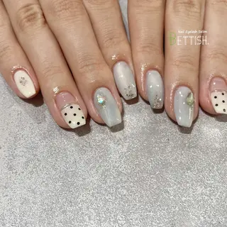 ネイル BETTISH. NANAHOのネイルデザイン