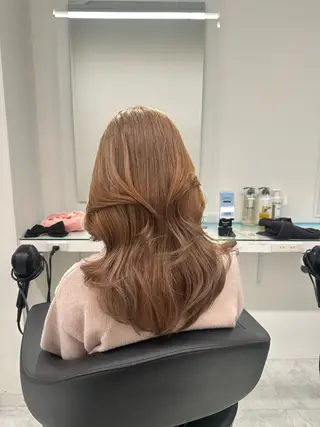 セミロング カラー ❄最強かわいいカラー ❄️MINA❄️のヘアスタイル