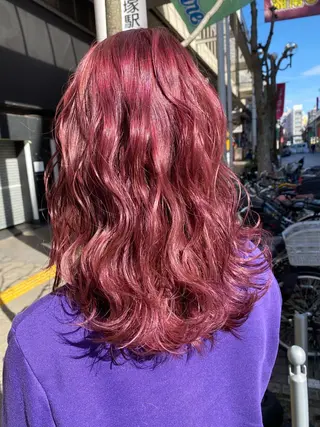 ミディアム カラー デザインカラー✨新倉 佑奈のヘアスタイル