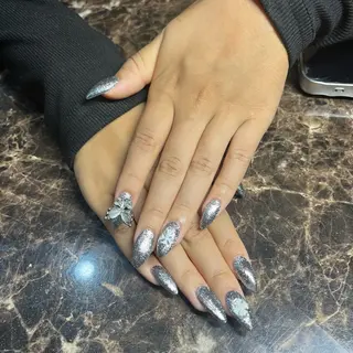 ネイル IROHA nail Ami🐊🎀のネイルデザイン