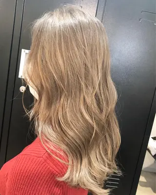 ロング カラー 髪質改善で 憧れの潤艶美髪にのヘアスタイル