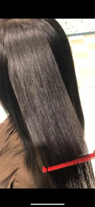 ロング カラー デザインカラー✨新倉 佑奈のヘアスタイル