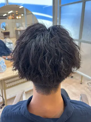パーマ メンズ 普天間 翔太のヘアスタイル