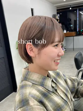 ショート カラー 初めてのショート お任せください✂️のヘアスタイル