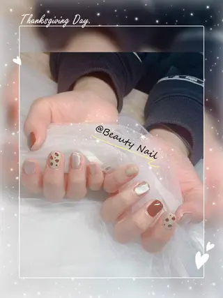 カラー ネイル Moonstone Salonのネイルデザイン