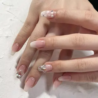 ネイル nail.gorin所属・吉村 優子のネイルデザイン