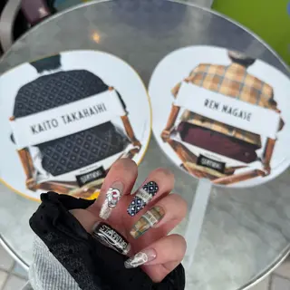 ネイル Re:Smil所属・☺︎ NOZOMI☺︎のネイルデザイン