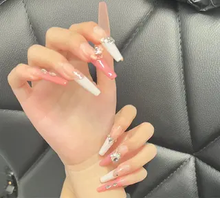 ネイル Runa Riseのネイルデザイン