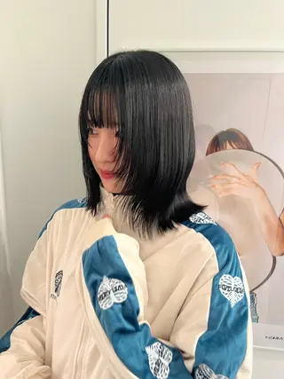 ミディアム aimi .のヘアスタイル
