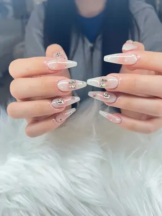 ネイル Lyna 池袋のネイルデザイン