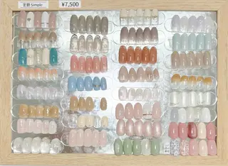 ネイル le rue MIKAのネイルデザイン