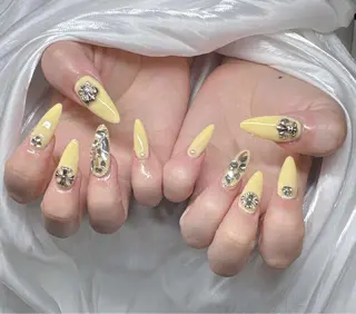 ネイル Lee Nailsのネイルデザイン