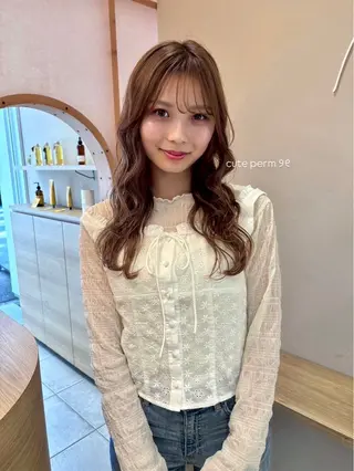 ミディアム カラー 谷川 優奈のヘアスタイル