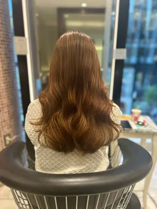 セミロング パーマ 韓国っぽ透け感カラー マンツーマン🫧なおのヘアスタイル